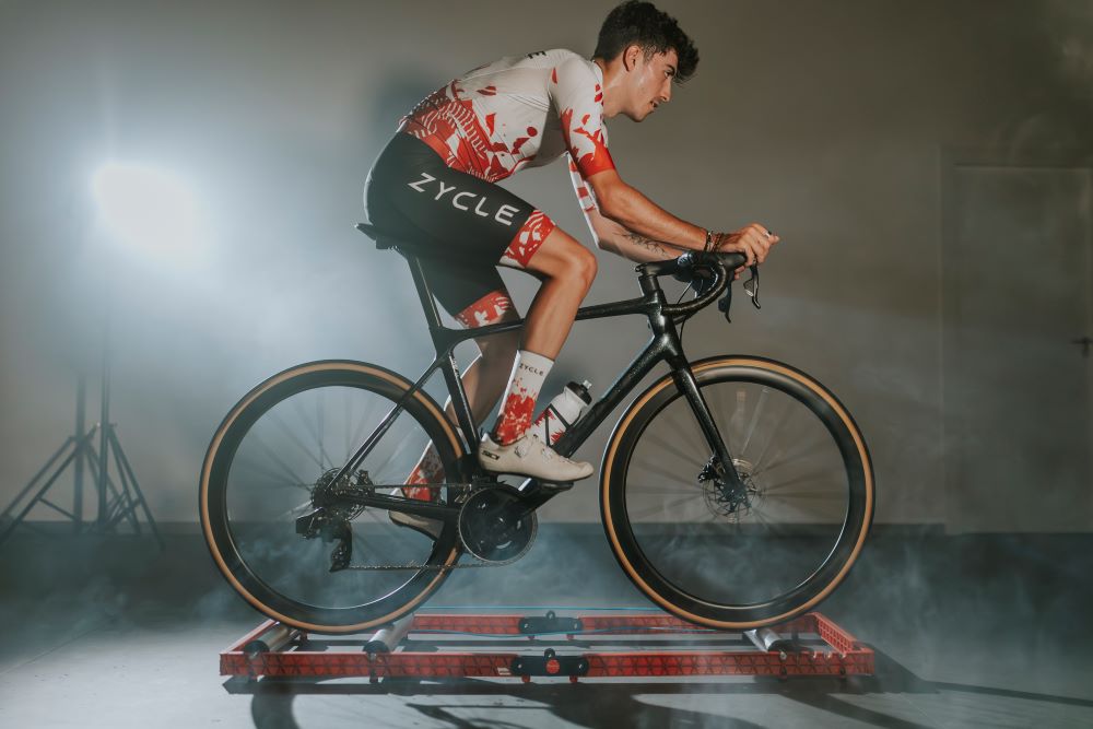 Así es ZYCLE, la marca líder en material deportivo de ciclismo indoor
